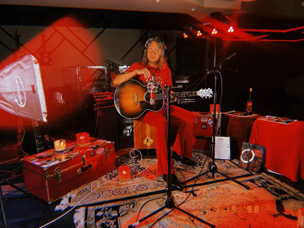 Acoustic take on the floor